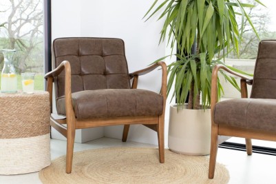 salisbury-chair-range-with-plant